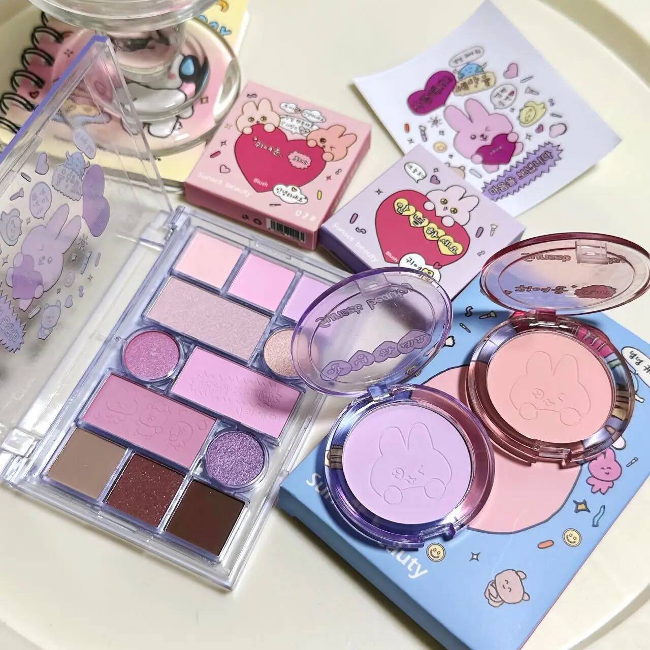 Taro Purple Eyeshadow Palette Peach Blusher Pearlescent Matte Makeup High Gloss Expanding Shadow Korean Cute Rabbit Cosmetics