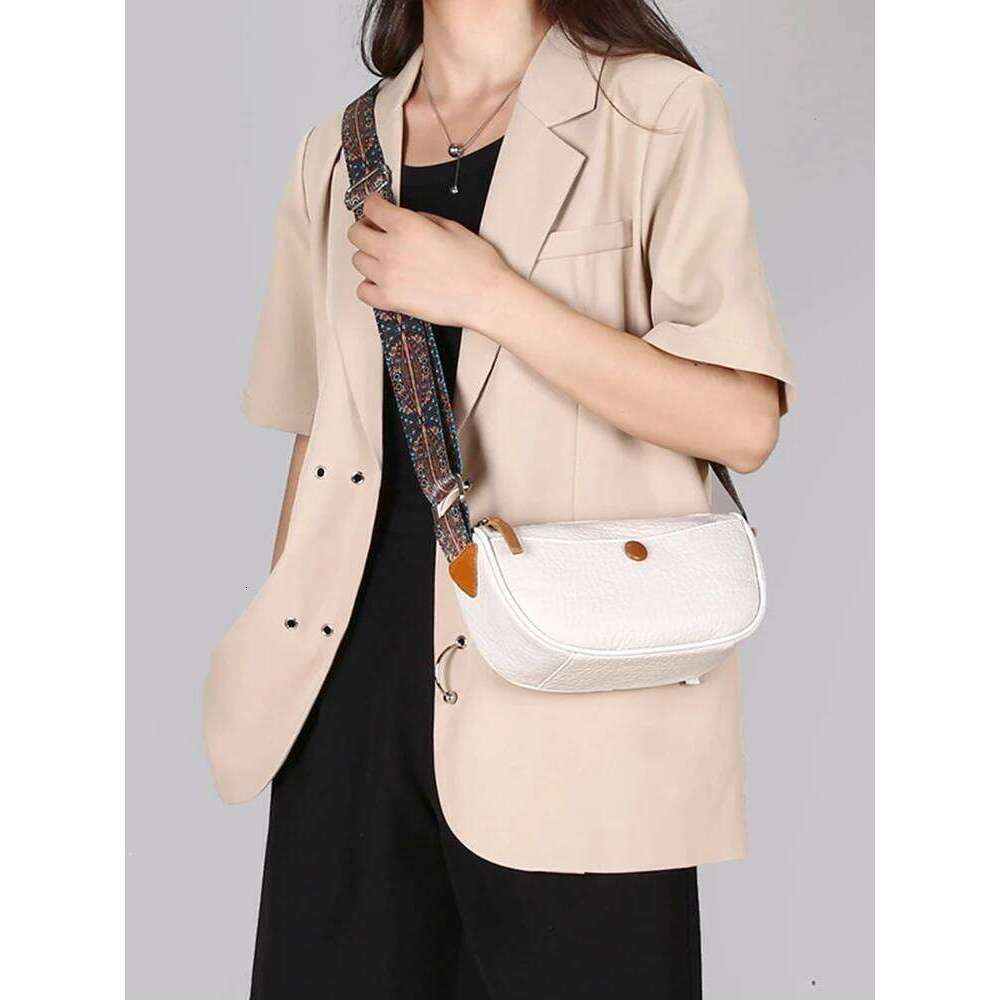 2023 New Cowhide Soft Leather Zero Wallet Fashion Versatile Crossbody Bags For Women Messenger Bag Coin Purse