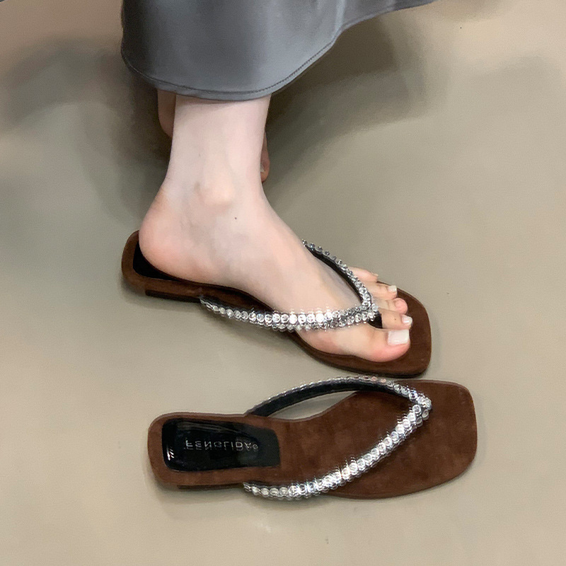 Ddmyoutdoor Flat Toe Clip On For Women Outdoor Wear Summer Soft Sole French Style Small Rhinestone Sandals Outdoor Shoes