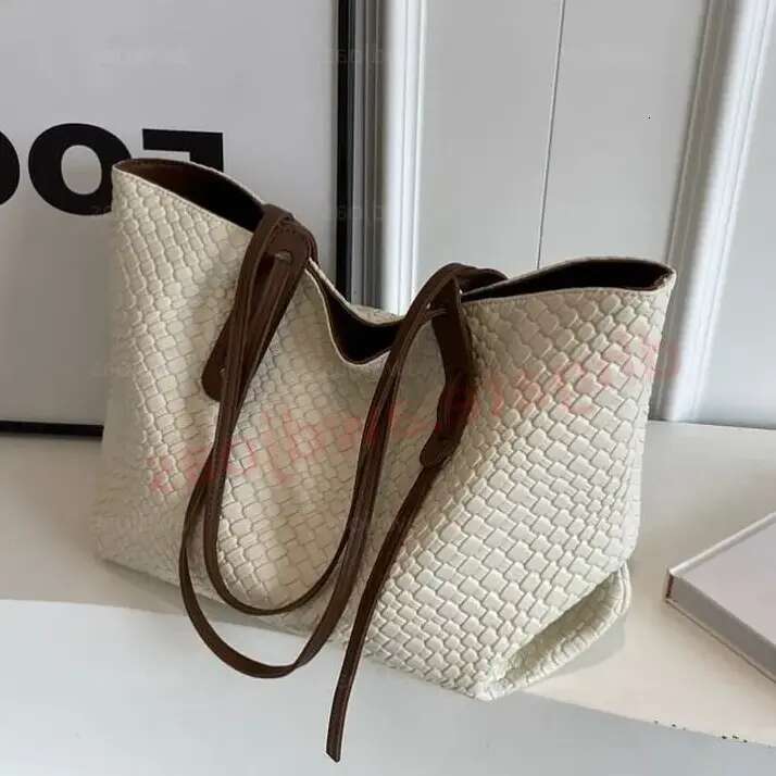 Designer Large Quilted Tote For Women Bag Real Leather Travel Hot Work Beach Laptop X Cm b4