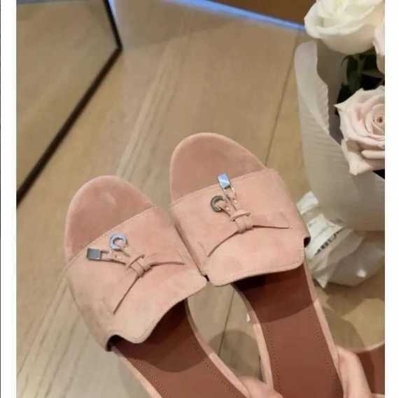 Hot selling summer womens shoes womens slippers leather flat slide sandals designer brand anti slip flip up womens slippers W2502414
