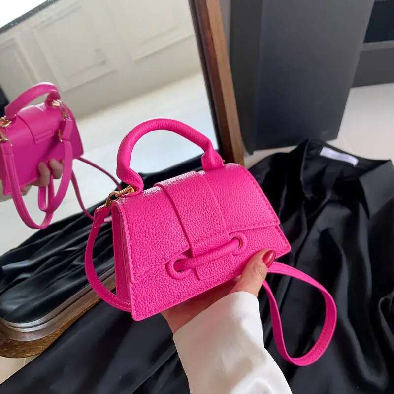 Designer Free Shipping New Solid Color Simple Bag Temperament Handbag Single Shoulder Crossbody Small Square For Women Free shipping