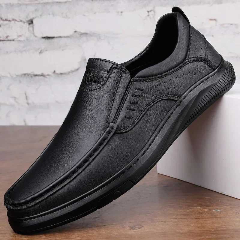 Luxury Designer Brand Shoes for Men 2024 Cheap Shoes With Free Shipping Mens Natural Leather Sneakers Man Trend 2024 LoafersXJ250614