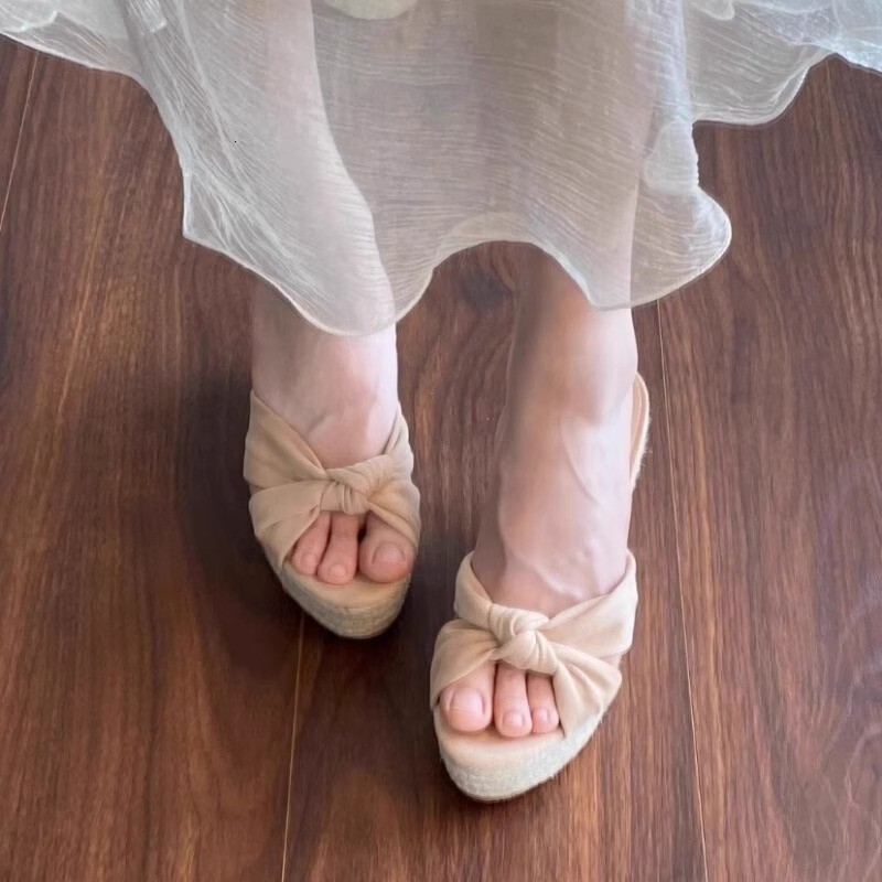 Wedge slippers summer new Korean bow shoes outdoor woven jute multifunctional designer sandals women's slippers sandals