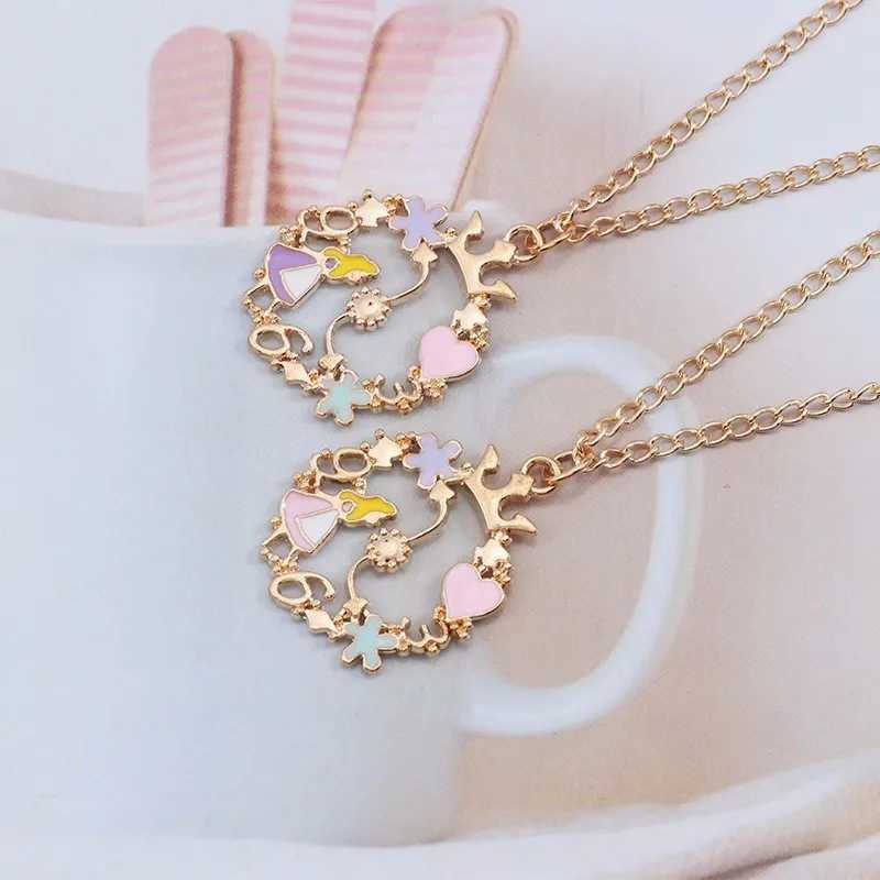 Roman Alice In Wonderland Figurine Pendant Necklace For Women Kawaii Heart Christmas Geometric Party Jewelry Accessories Gift Z250614