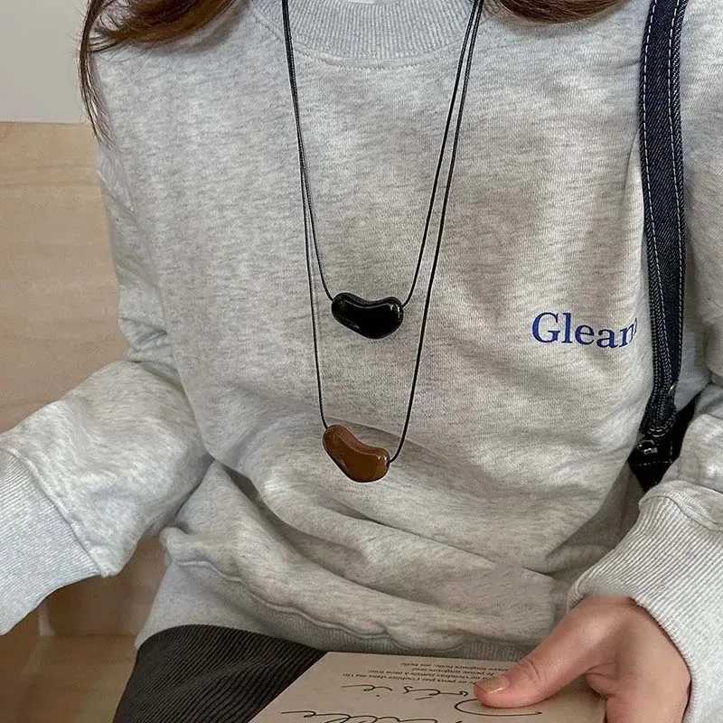 Luxury Irregular Red Enamel Heart Pendant Necklaces for Women Fashion Adjustable Black Rope Sweater Chain Necklaces Jewelry Z250614