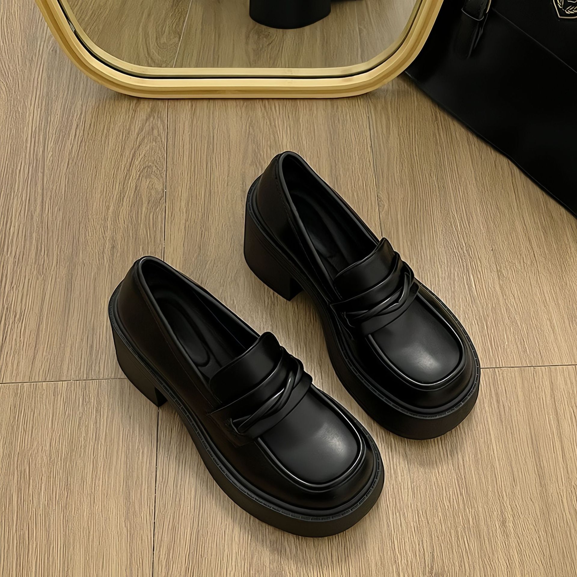 Ddmysports British Style Small Leather Thick Sole Loafers Spring Autumn New Black Height Increasing Single Shoes Versatile Outdoor Shoes