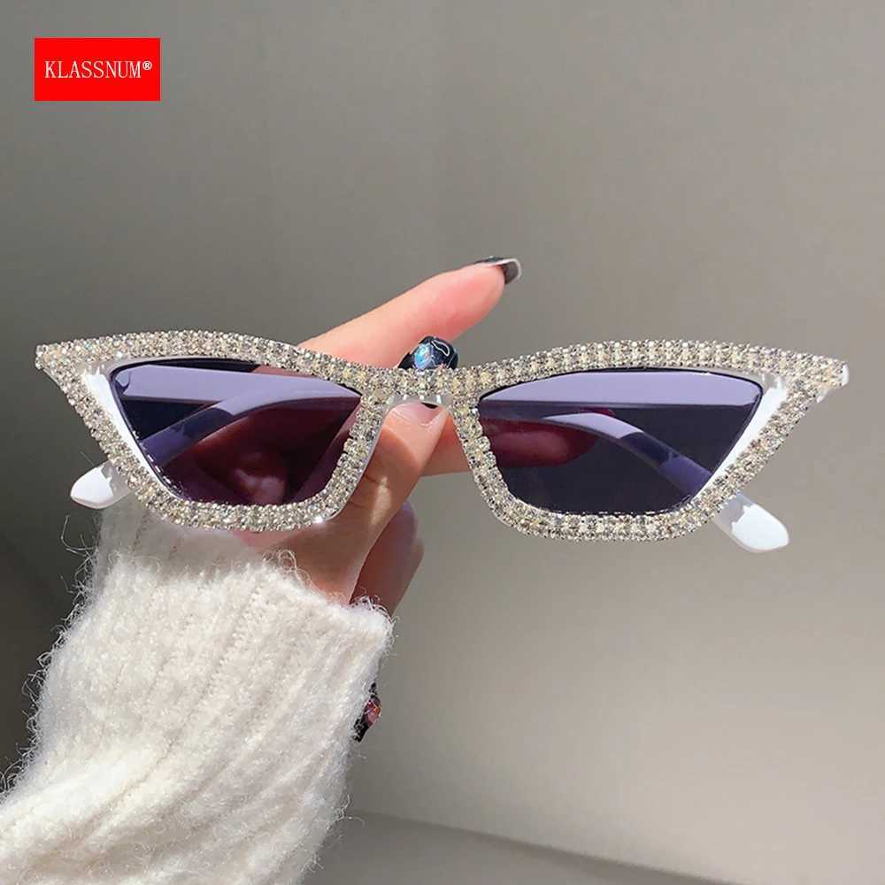 KLASSNUM Luxury Cat Eye Sunglasses Women Men Fashion Diamond Triangle Brand Designer Glitter Sun Glasses UV400 Shades Eyeglasses Z250614