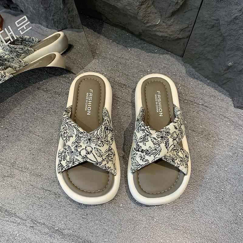 Ddmyoutdoor High Quality Chinese Flat Casual Slippers For Women Summer Fashion New Fairy Style End Dress Beach Sandals Outdoor Shoes