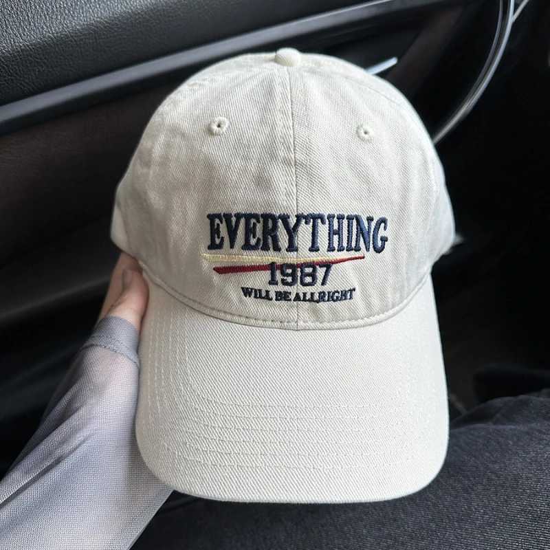 American Retro Washed Cotton Embroidered Letter Baseball Hat for Men and Women with Wide Brims and Small Peaked Caps W250614