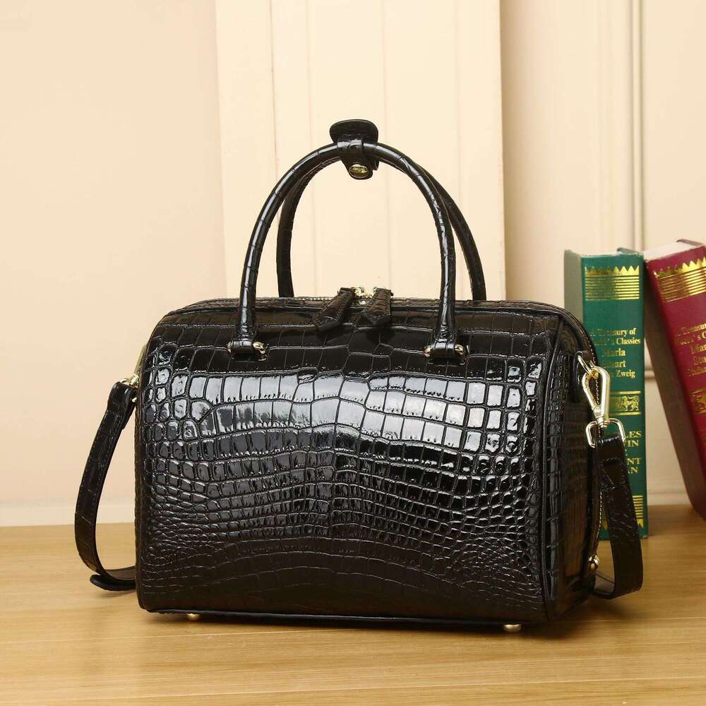 Crocodile Belly Pattern New Women's Handbag High-end Fashion Bucket Wedding Shoulder Crossbody Pillow Bag Trendy