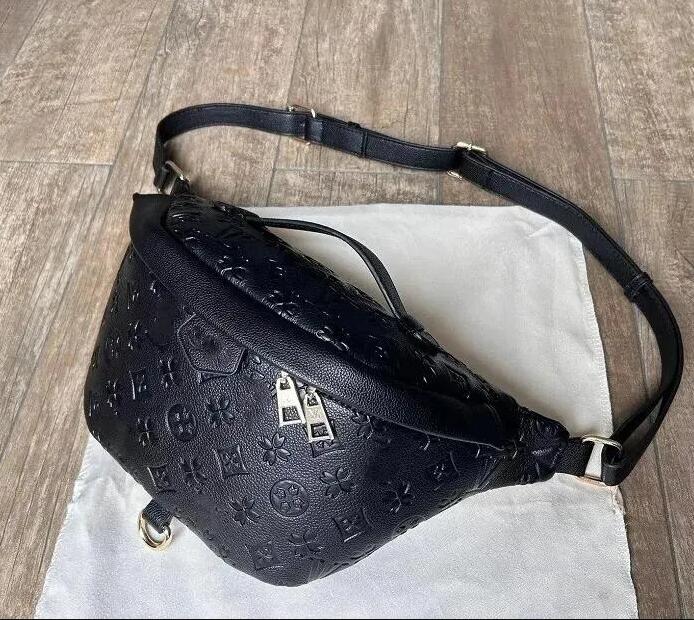 Designers Waist Bags Men Women Classic Style BumBag Handbags High Qualitys Fanny Pack Purse Crossbody Black Bags