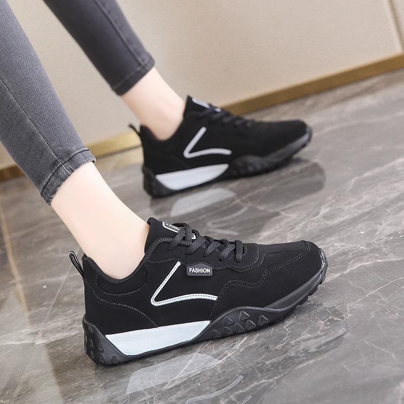 Ddmysports Non Slip Soft Sole Old Beijing Sneakers For Women Spring And Autumn Fleece Lined Lightweight Leather Casual Travel Shoes Mom Outdoor Shoes