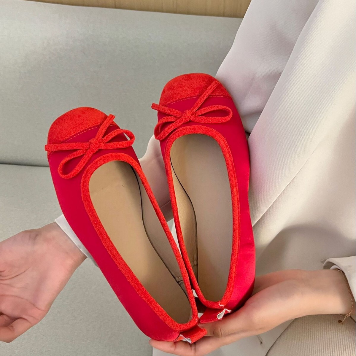 Ddmyoutdoor Flat Gentle Evening French Style Small Red Single Women S Spring And Autumn Soft Sole Silver Ballet Shoes Outdoor Shoes
