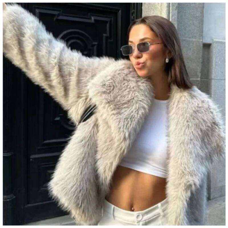Winter New Fashion Fluffy High Street Large Collar Imitation Fox Fur Women's Coat