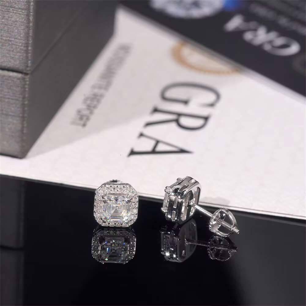 In stock Jewelry Screw Back Cluster Moissanite Earrings GRA Certificated Women 925 Silver Moissanite Flower Stud Earrings
