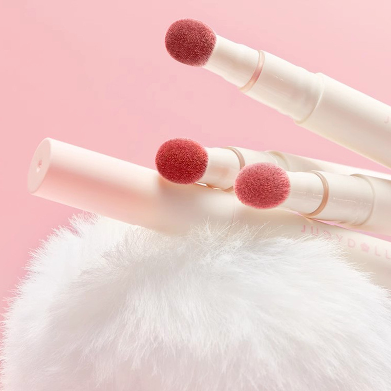 Lip powder cream factory OEM/ODM custom lip cream matte lip glaze lipstick lip clay whitening