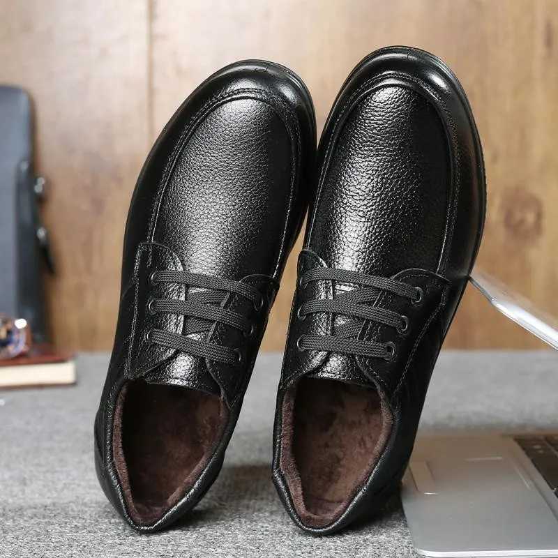 New Durable Leather Shoes for Men Fi versatile waterproof shoe Casual anti slip loafers New comfortable male work shoes XJ250614