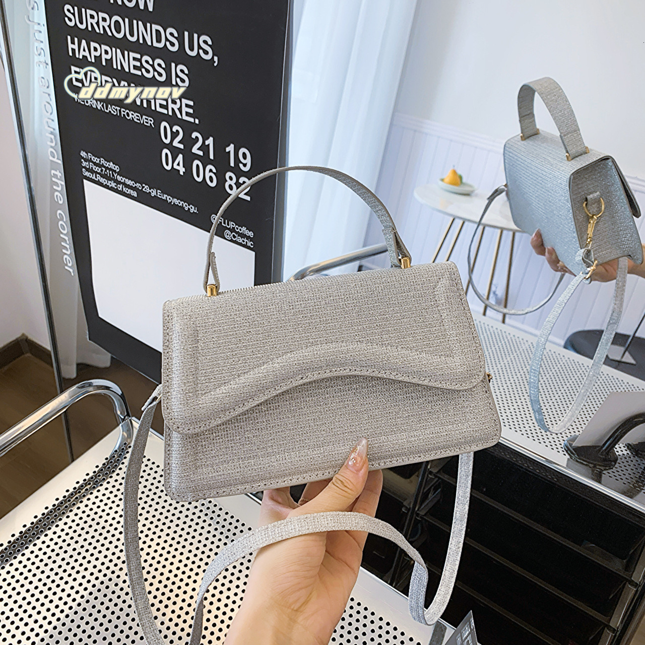 Fashion Sequin Handbag New Versatile Ins Style Niche Crossbody for Women Trendy Stylish Commuter Bag ddmynov