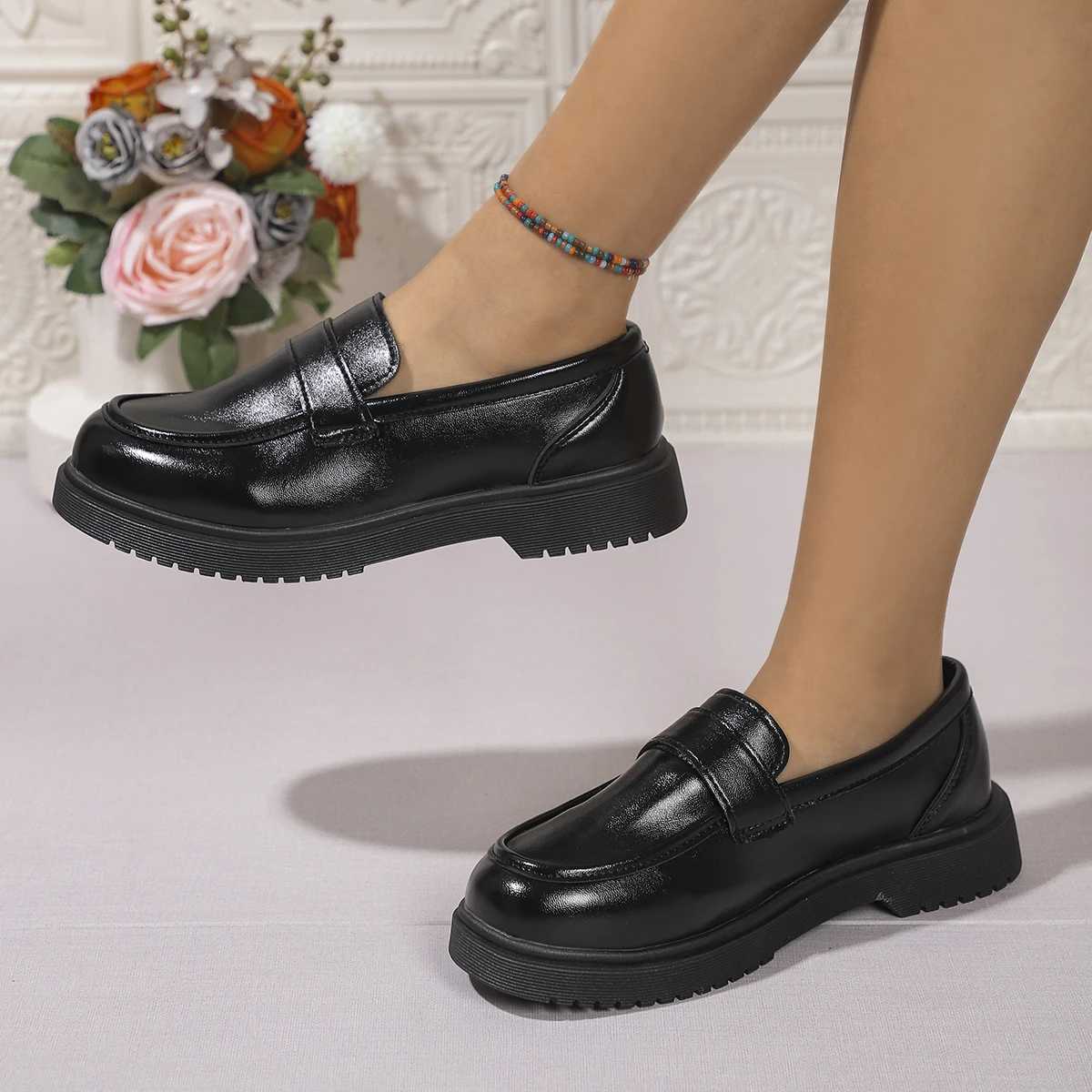 Solid Color PU Leather Flat Loafers Women Comfortable Soft Sole Slip Shoes Woman Lightweight Casual Shallow Mouth Black Flats XJ250614