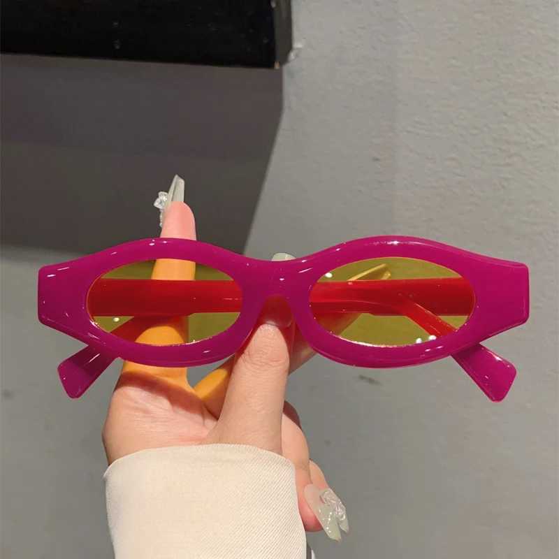 KAMMPT Oval Sunglasses 2024 New Fashion Vintage Candy Color Beach Vacation Shades Women Retro Vintage Brand Outdoor Sun Glasses Z250614