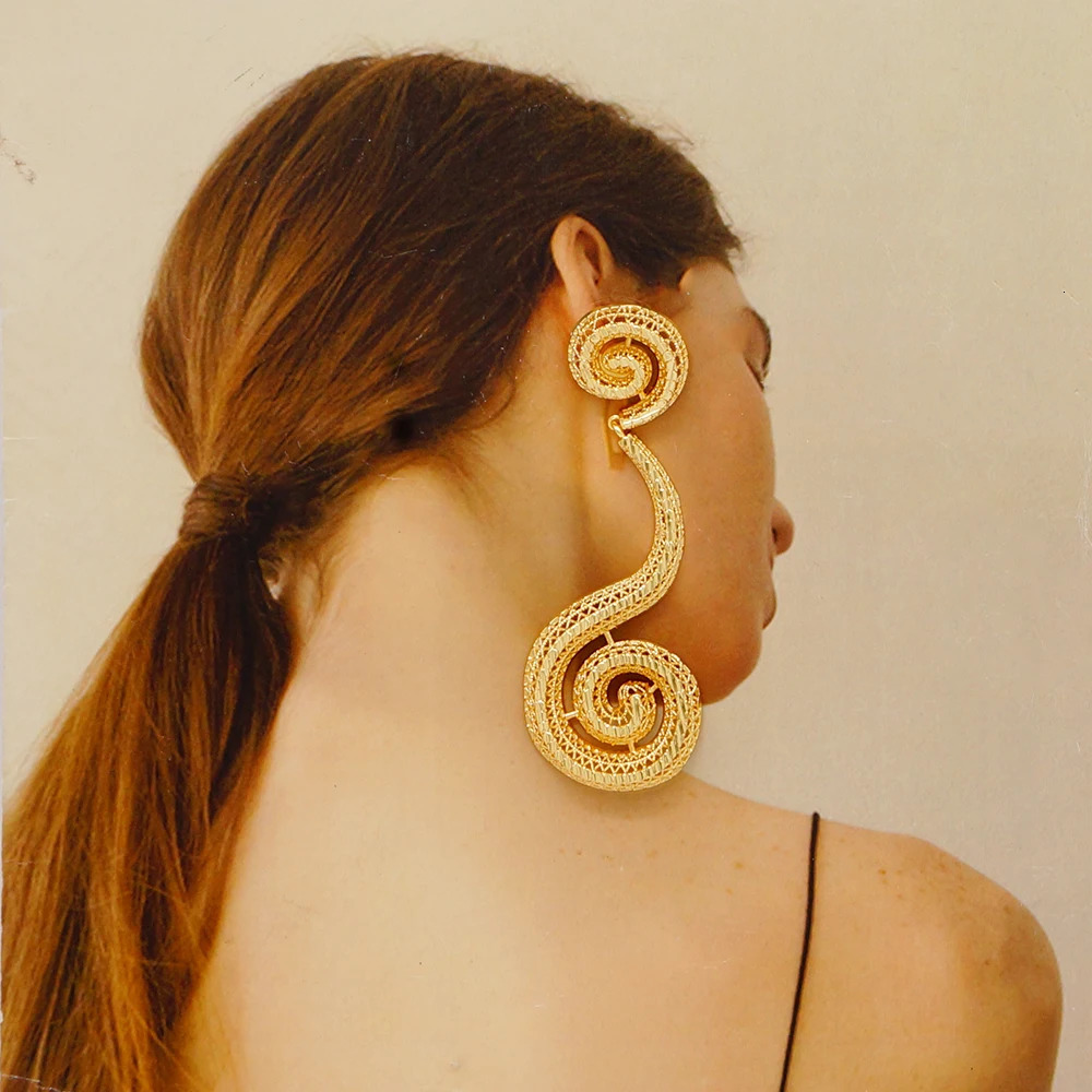 Fashion Hollow Drop Dangle Long Bohemia Irregular Gold Color Earrings For Women Hanging Earings Moroccan Wedding Jewelry Gift 250610