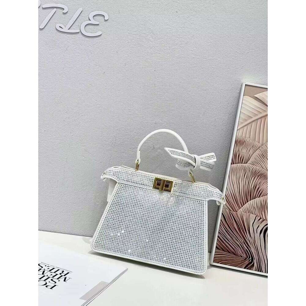 New Mini Diamond-Studded Hotfix Rhinestone Handbag Flip Cover Fashion Single Shoulder Crossbody Chain Women's Small Square Bag