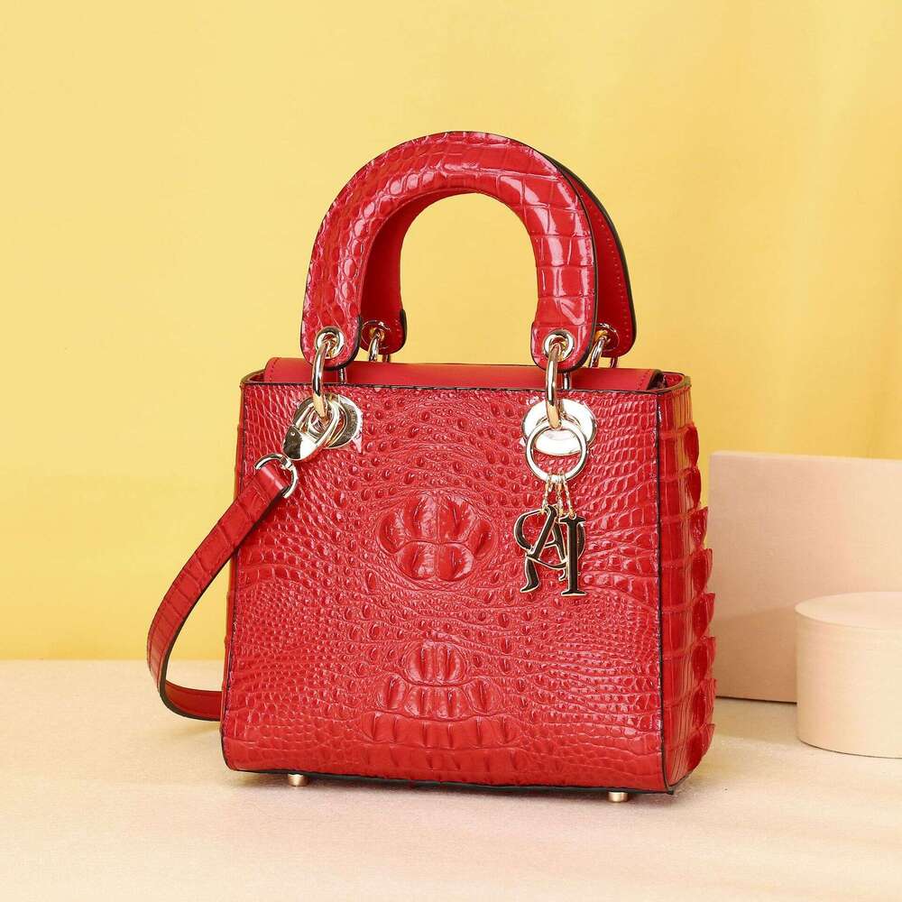 Fine Pattern Crocodile Bone Classic Princess Diana 20inch Handheld Shoulder Crossbody Women's Bag Fashion Small Backpack Trend