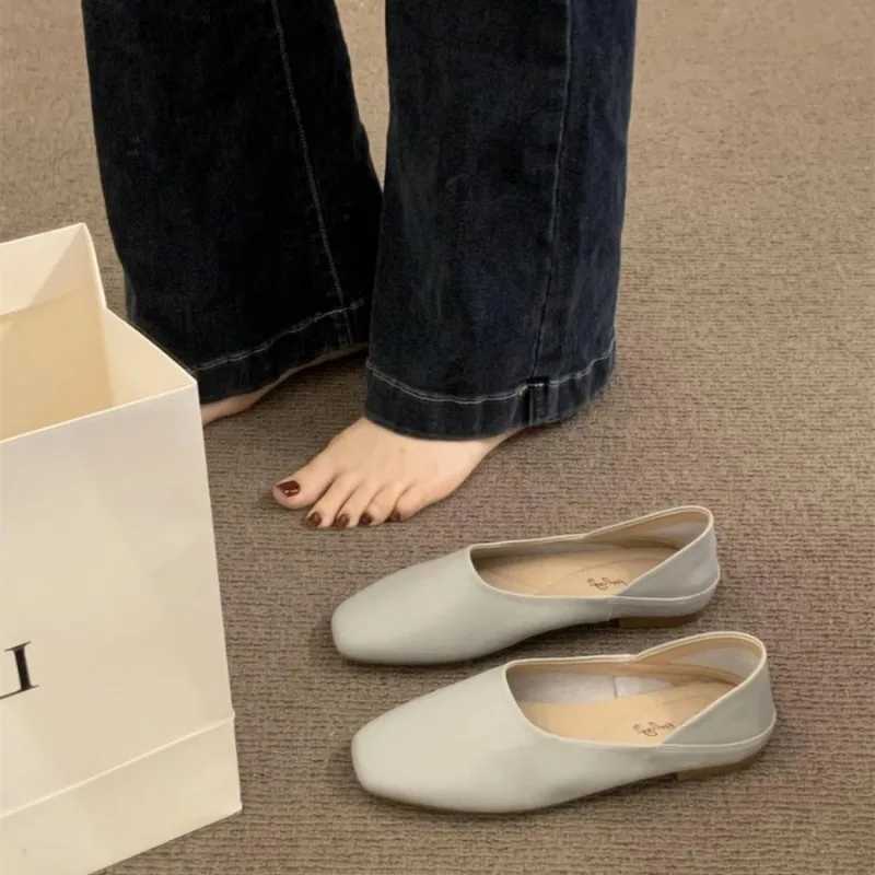 Womens Slip Leather Loafers Spring Autumn Ballet Shoes Ladies Casual Round Toe Cute Flats Nurse Shoes Sneakers XJ250614