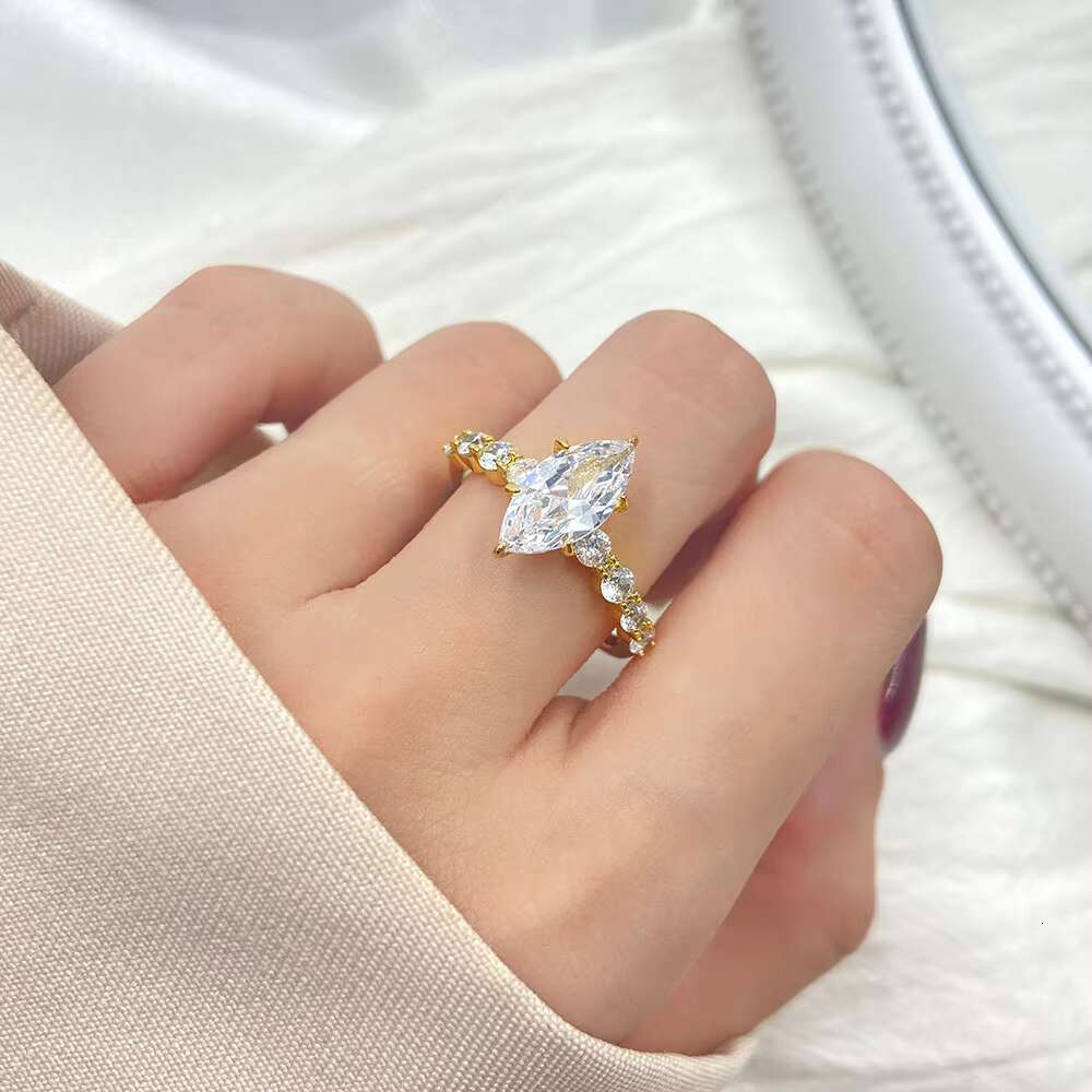 Factory Wholesale Price Vintage 925 Sterling Silver Fine Jewelry VVS D Marquise Cut Moissanite Diamond Wedding Rings for Women