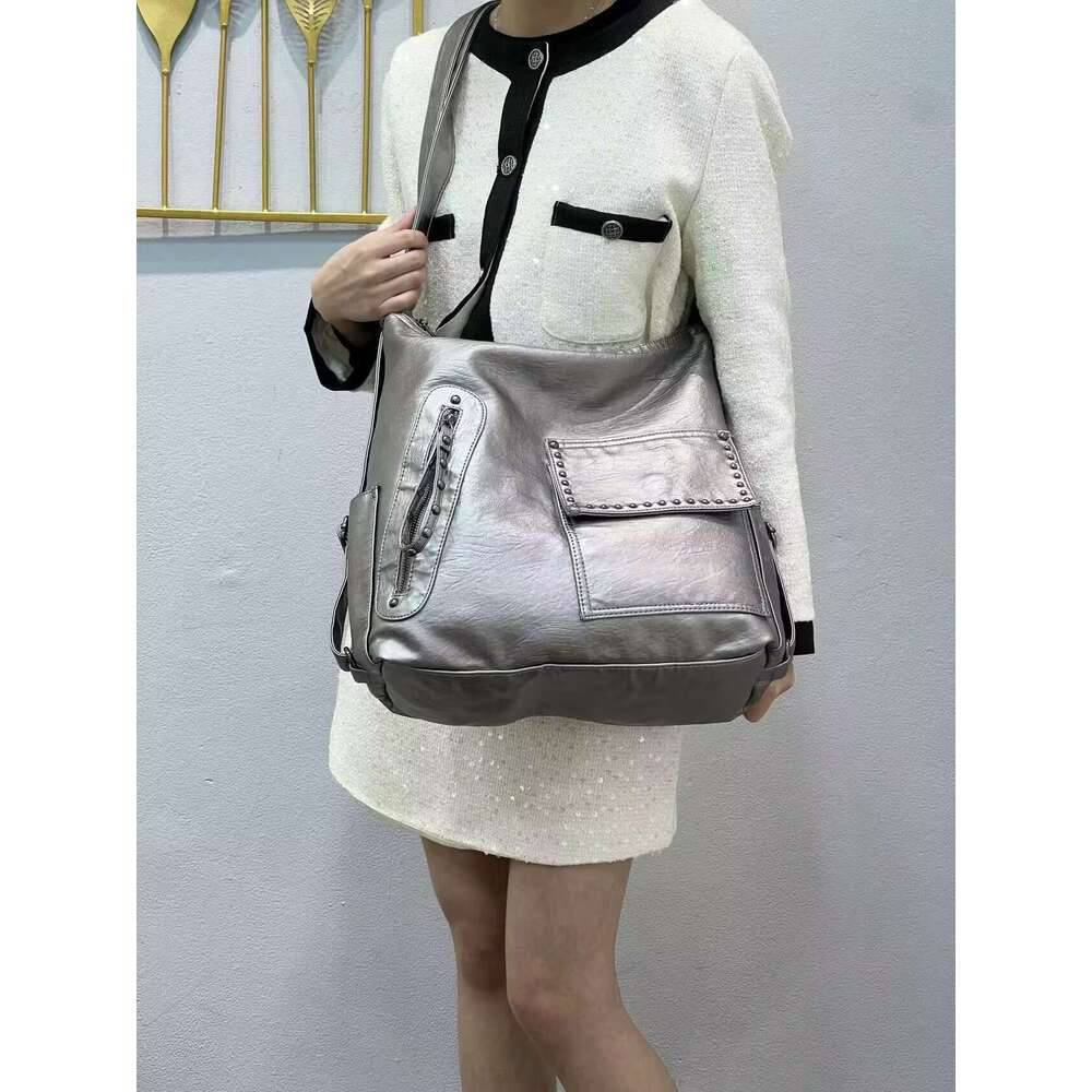 New Large Capacity Women's Trendy Fashionable Shoulder Versatile Backpack Soft Leather Crossbody Bag