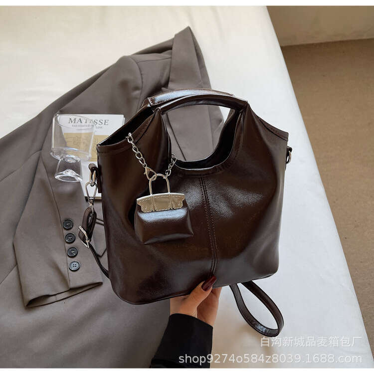 Shoulder bag Crossbody bag Tote Bag women's Handheld 2025 New Fashion Versatile Large Capacity