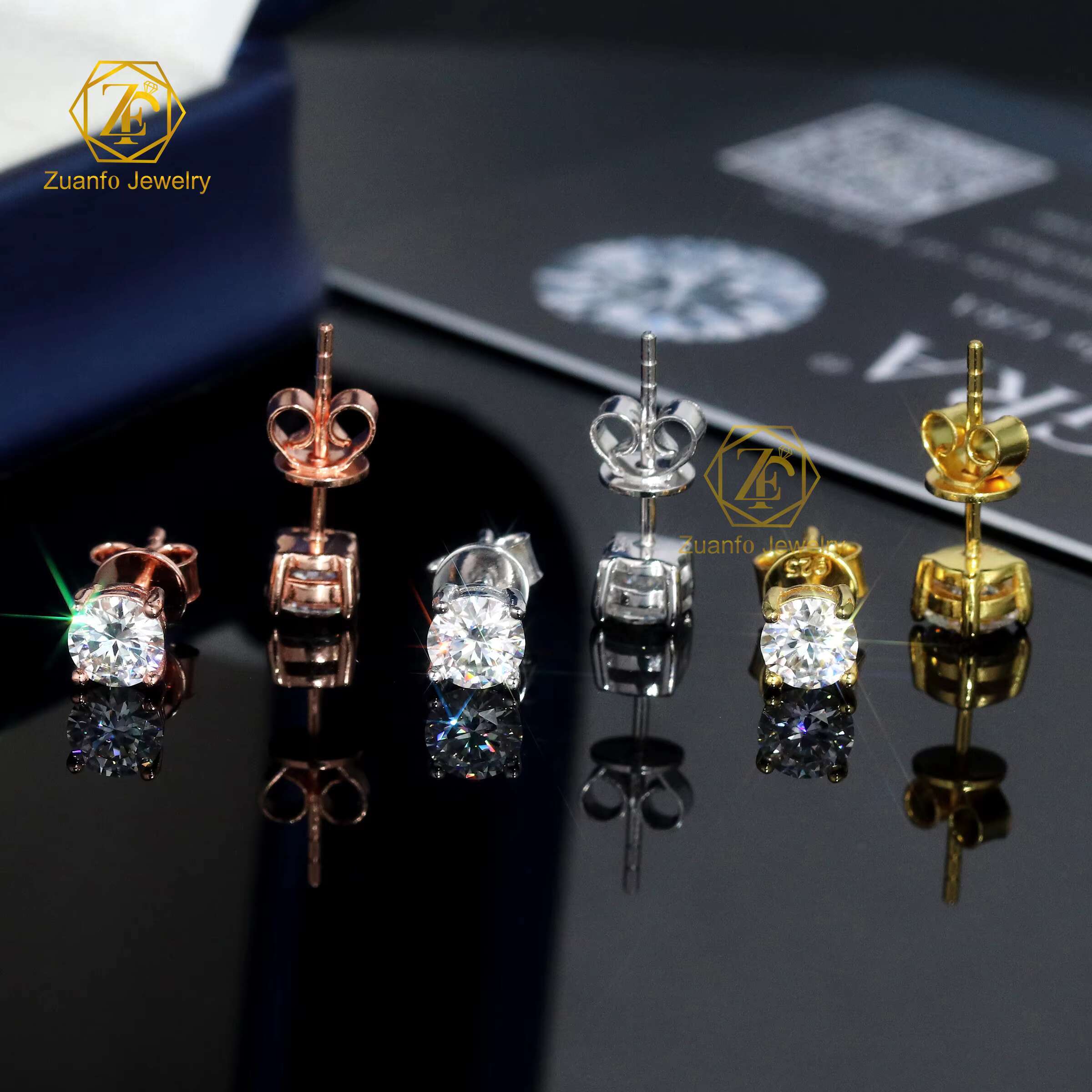 Hot Selling 925 Sterling Silver Earrings VVS Moissanite Diamond Gold Plating Fashion Jewelry for Men Women for Weddings Gifts
