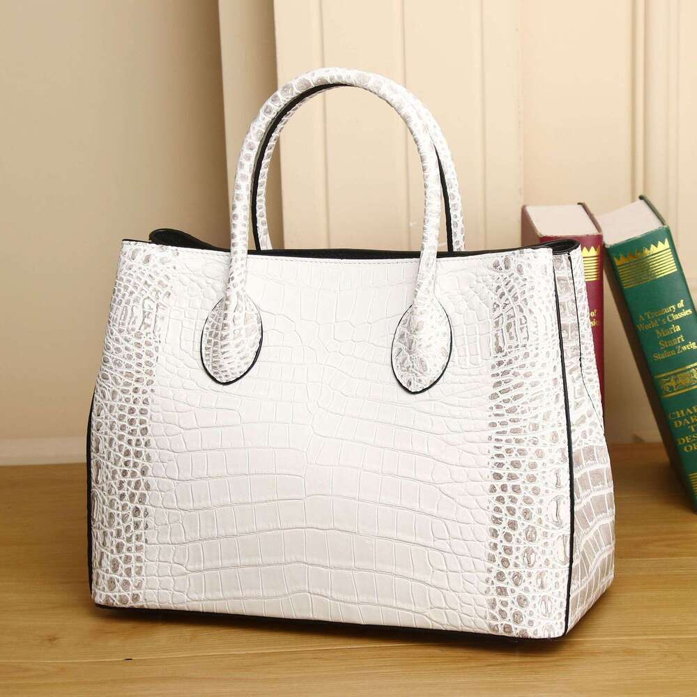 Large Pattern Crocodile Belly Capacity Top Layer Cowhide Handbag Shoulder Crossbody Fashionable Women's Bag