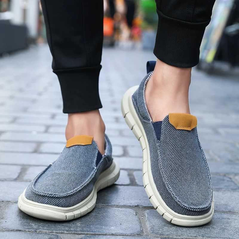 New Men Casual Canvas Shoes Mens Loafers Breathable Slip Flats Male Vulcanized Shoes Driving Shoes Plus Size 47 Walking shoe XJ250614