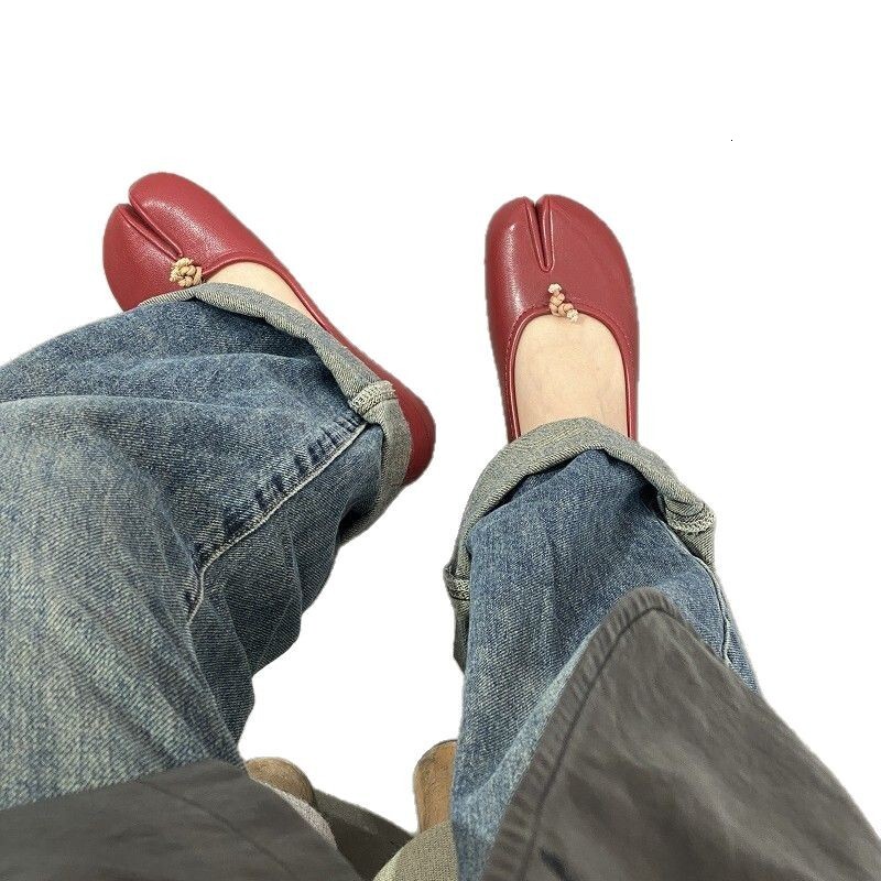 Ddmysheep Ddmysheep CM Height Increasing Pig Split Toe Summer Flat Single Ballet Horse Hoof Shoes Axi Brother Style Slip On