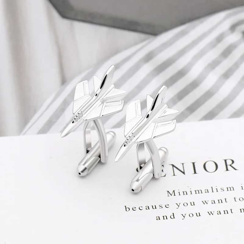 High-quality Copper Aircraft cufflinks for Men Silver Color Unique Plane Shape Sleeve Buttons Business Shirt Cuff AccessoriesXJ250614