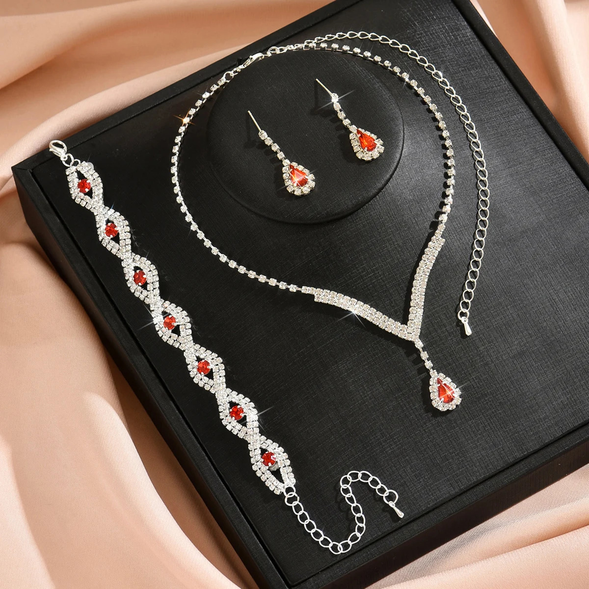 4-piece bridal jewelry set for women V-shaped pendant crystal necklace earrings adjustable twist bracelet 250609