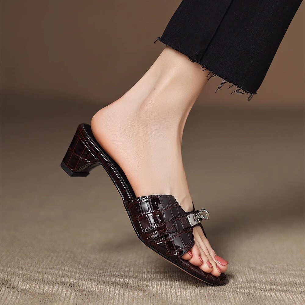 Ddmysports French Style Mid Heel Slippers For Women Summer Outdoor New Thick Fashionable Elegant High End Metal Buckle S Sandals Outdoor Shoes