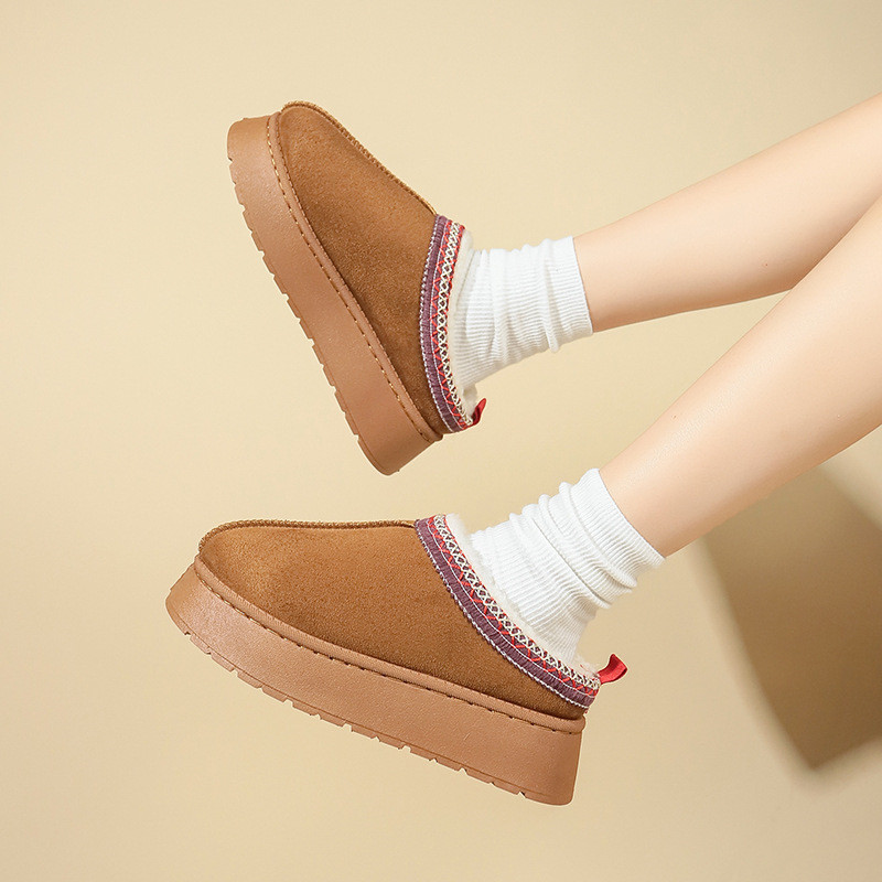 hot free shipping designer slippers for woman winter new Indoor outdoor wear warm vintage casual Snow boots black white brown Plush sandals