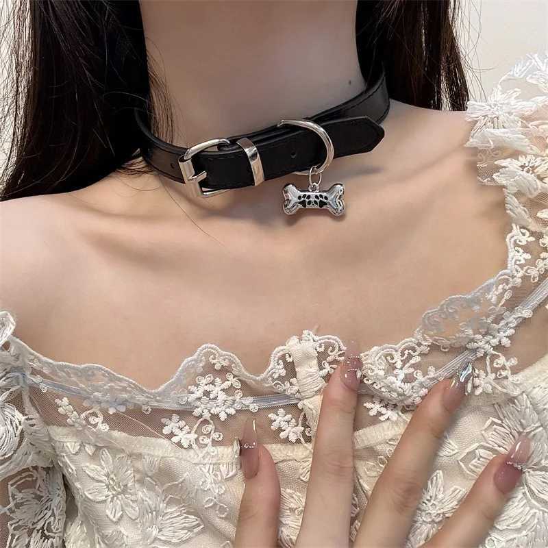 Trendy Punk Colorful Dog Claw Bone Necklace for Women Exquisite PU Leather Charms Choker Sweet Cool Party Jewelry Y2K Gifts Z250614