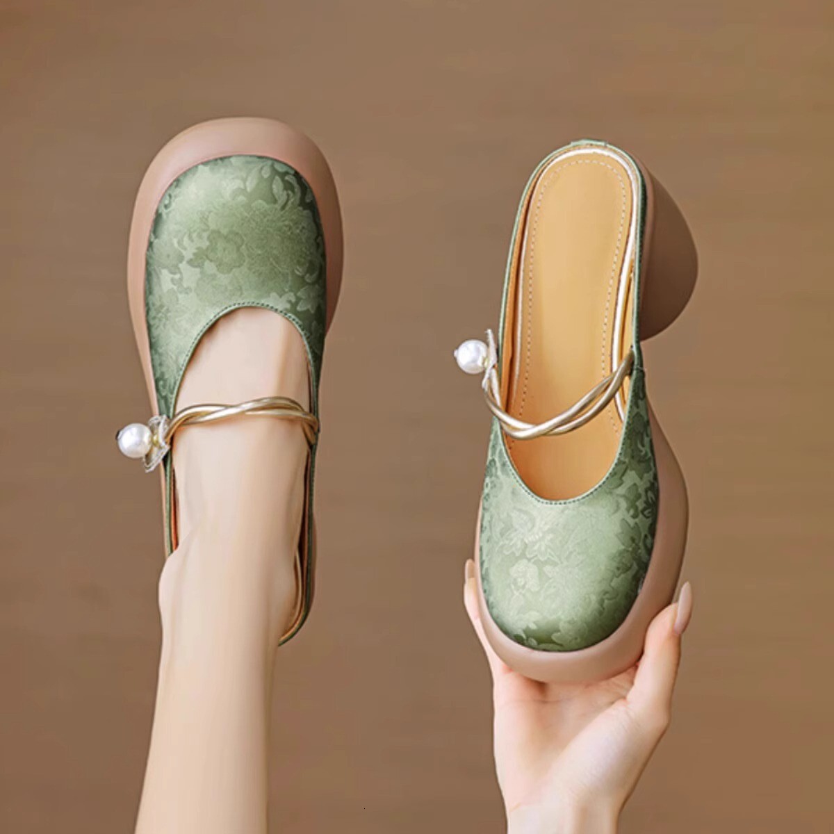 Ddmyoutdoor Petite Thick Soled High Heeled Closed Toe Sandals For Women Summer Chunky Heel Chinese Style One Strap Outdoor Half Slippers Outdoor Shoes