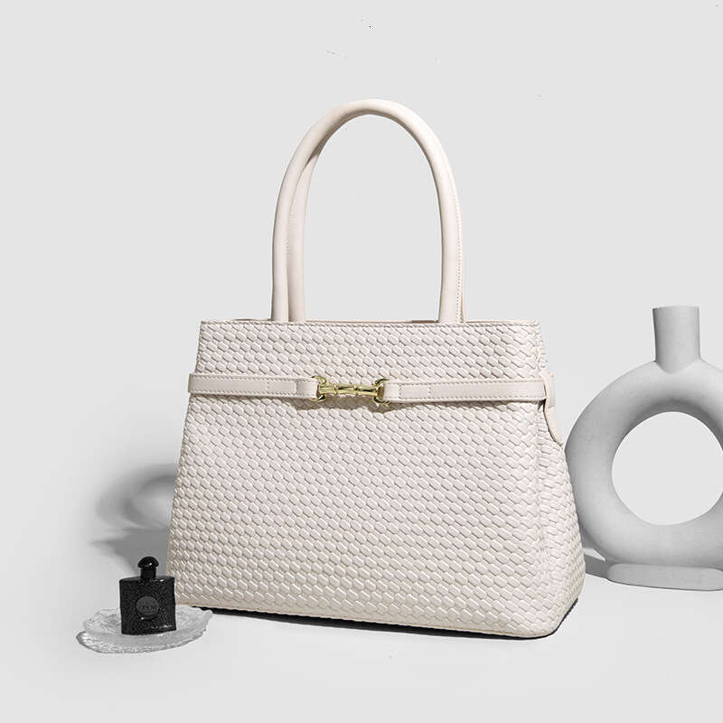 Hot Sale Woven Pattern For Women Simple Commuter Large Capacity Tote Bag Ladies Handbag