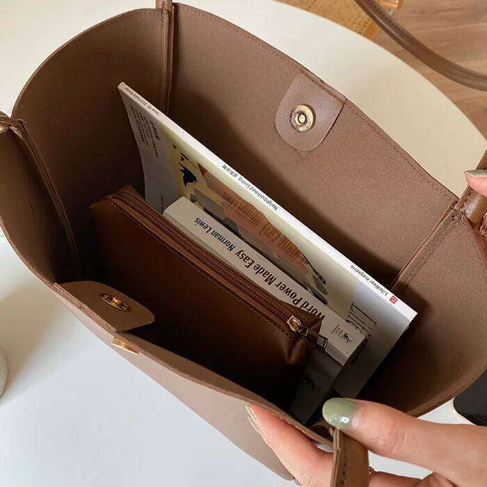 Soft Pu Leather Women Handbag And Purses Commuting Shoulder Bag For Female Big Totes 2023 New Casual Shopping Compound Bag Bolsa