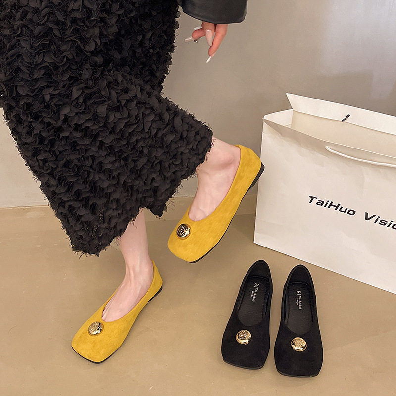 Ddmyoutdoor Niche Pointed Toe Single For Women New Spring Elegant Versatile Shallow Mouth French Style Black Commuter Shoes Outdoor Shoes