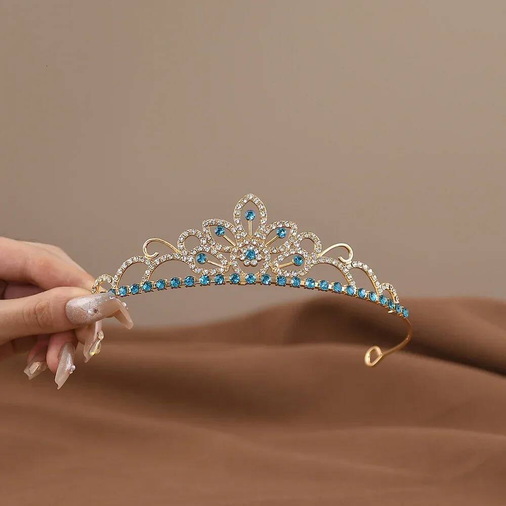 Mini Crowns Comb Crystal Bridal Tiaras For Girls Rhinestone Pearl Wedding Birthday Party Children's Hair Accessories