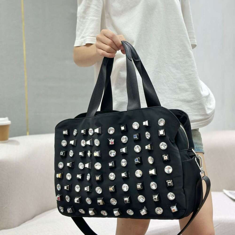 Large Capacity Rhinestone Inlaid Fashion Handbag Travel 2025 New Women's Crossbody Commuter Bag