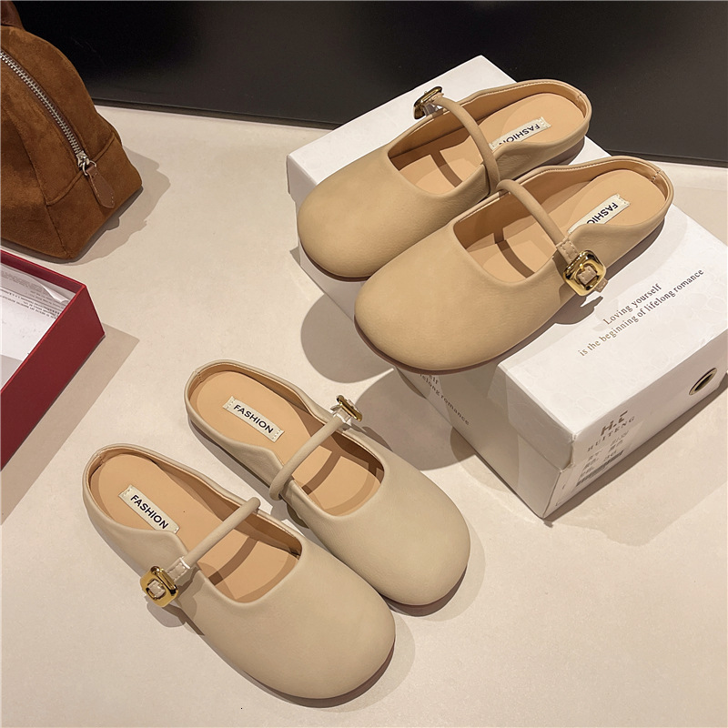 Ddmyoutdoor New Closed Toe Slippers For Outdoor Wear Flat Summer Soft French Style Fashionable Lazy Casual Internet Celebrity Outdoor Shoes