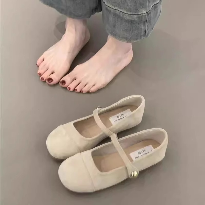 Ddmyoutdoor French Style Shallow Mouth Red Single Spring New Gentle Fairy Suede Mary Jane Flat Shoes For Women Outdoor Shoes