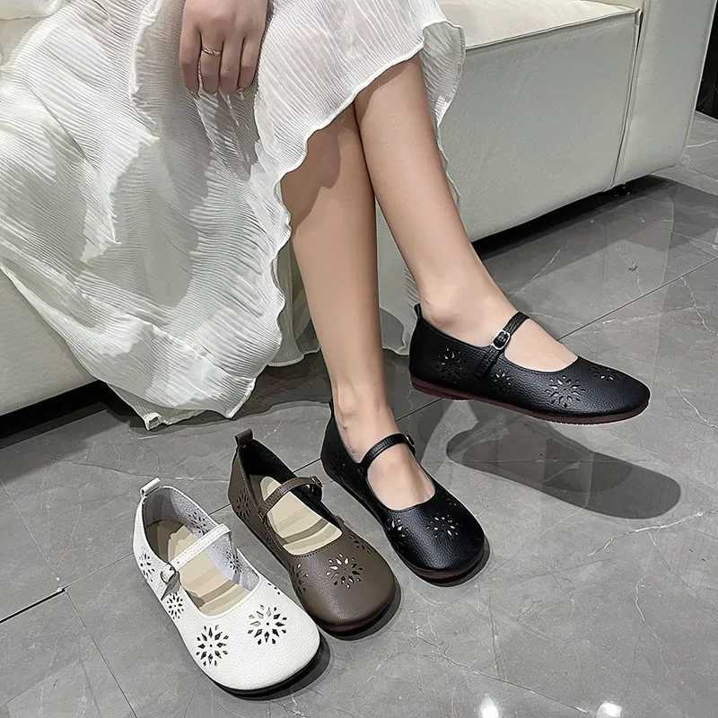 2025 New Ladies Leather Shoes Fi Slip Womens Flat Shoes Soft Comfort Walking Shoes Lightweight Non-slip Loafers Shoes XJ250614